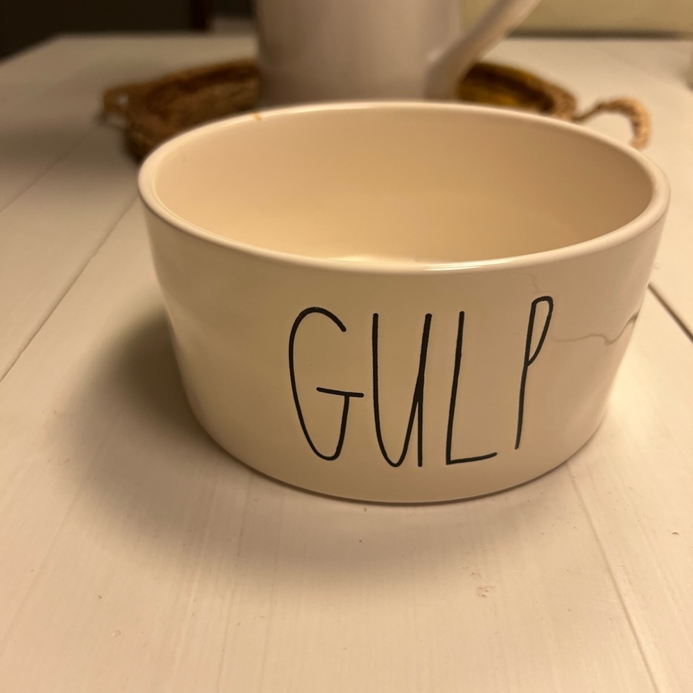 Rae Dunn GULP dog bowl